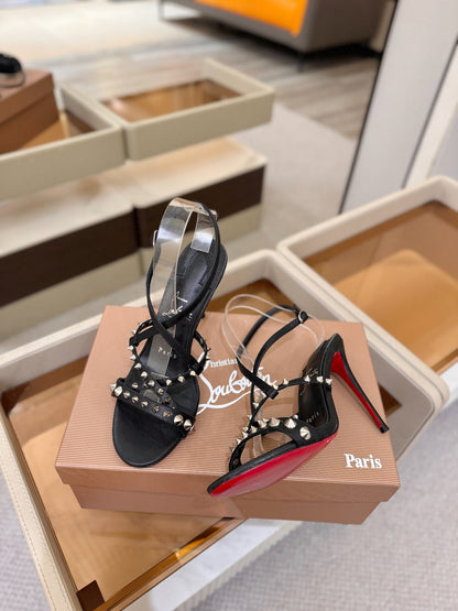 Christian Louboutin Sandal 105mm Spikes Patent Leather 424452