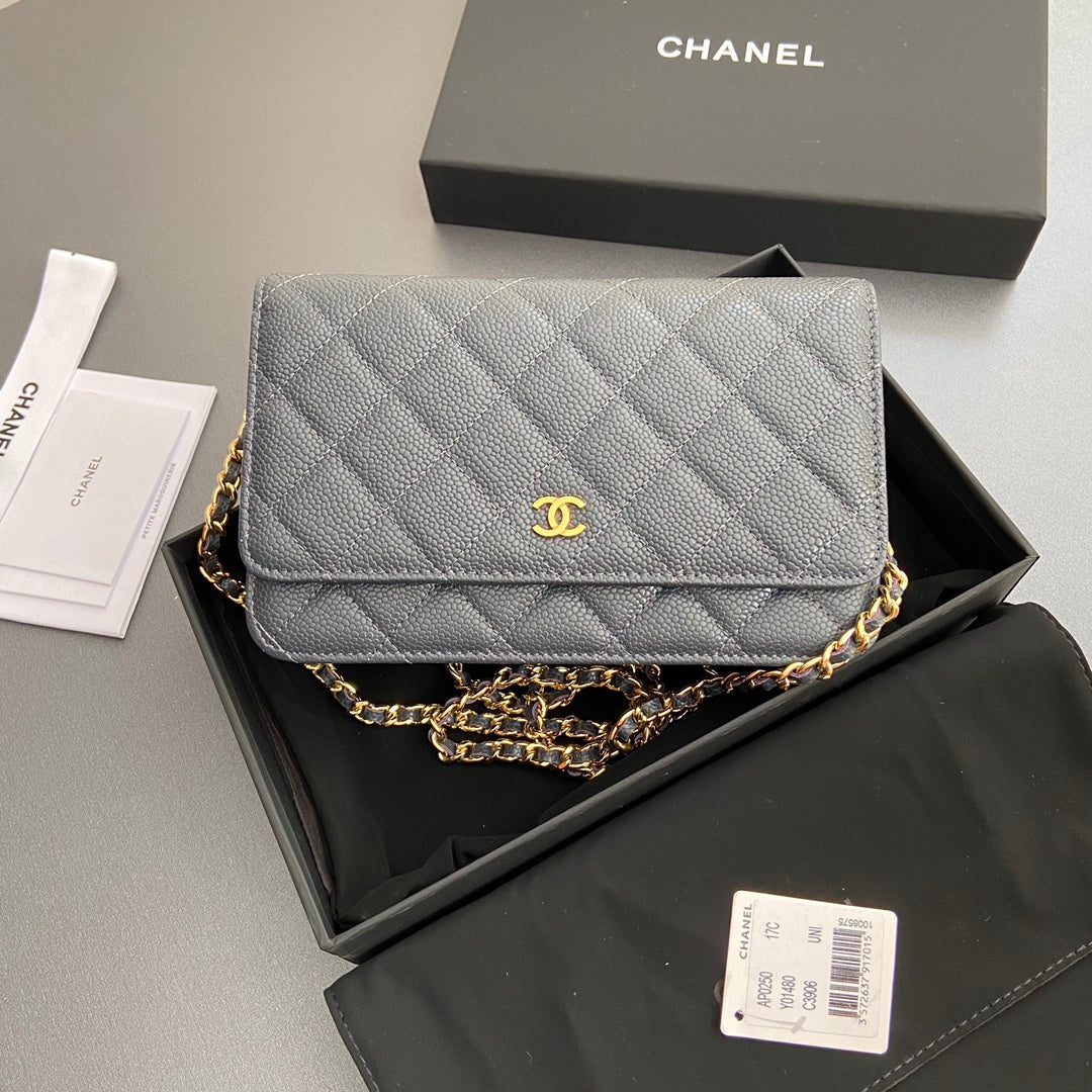 CC Woc 20cm Dark Grey Grained Calfskin Gold Hardware