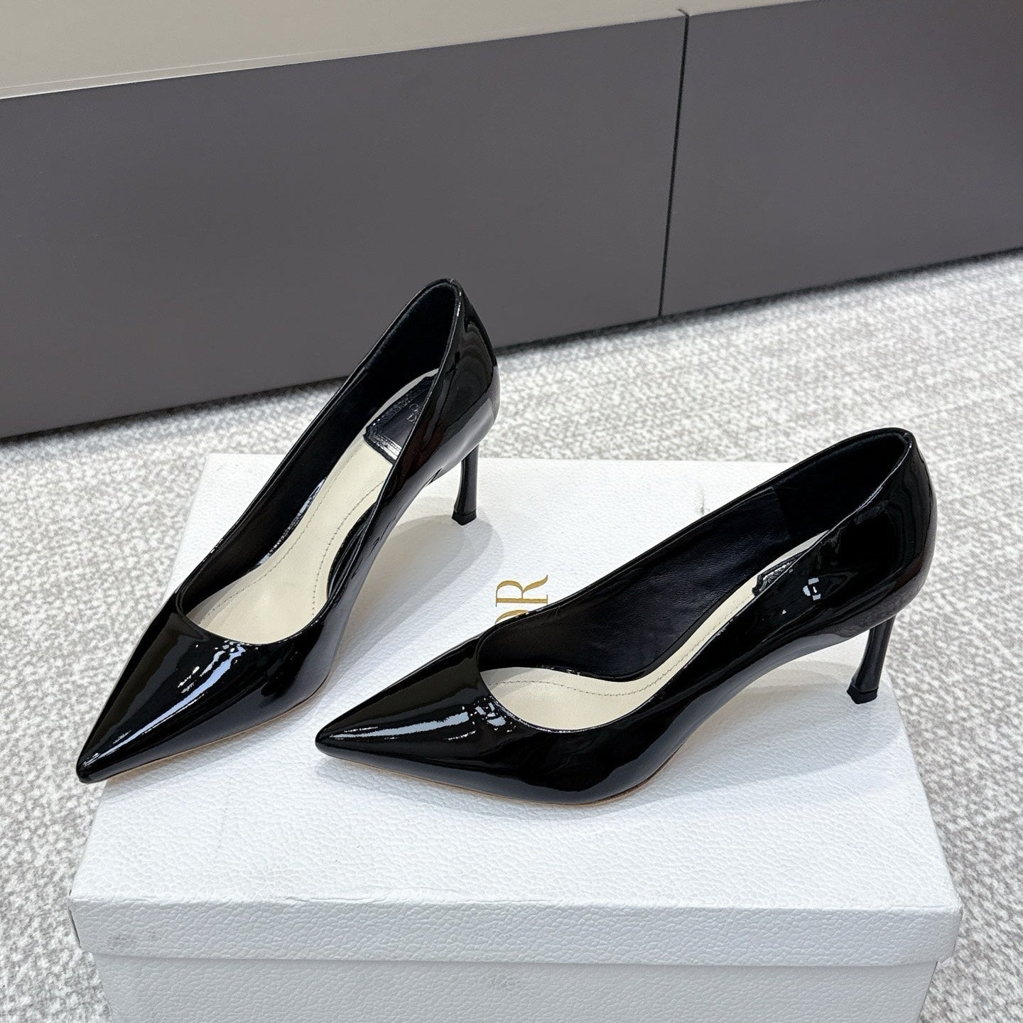 CD 26s High Heels Pump 85 Black Patent Leather 661472