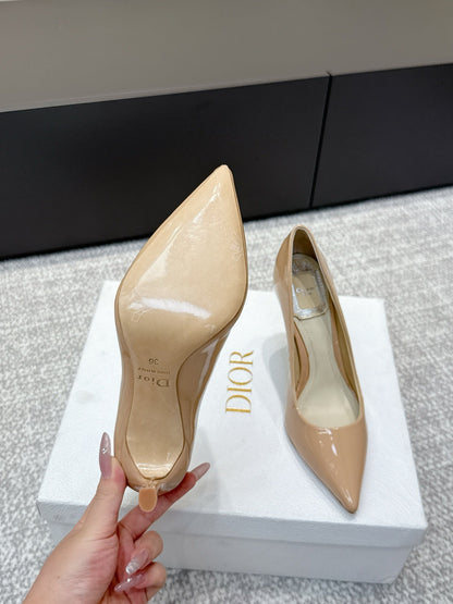 CD 26s High Heels Pump 105 Beige Patent Leather 661480