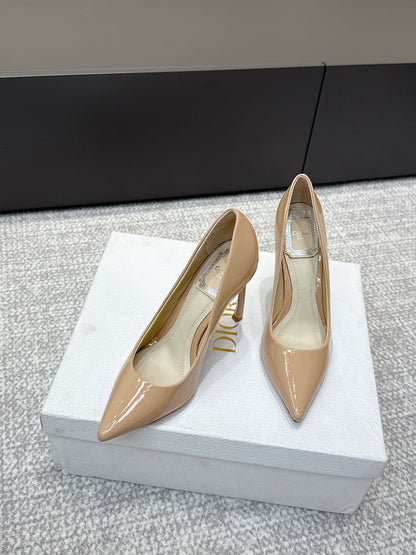 CD 26s High Heels Pump 105 Beige Patent Leather 661480