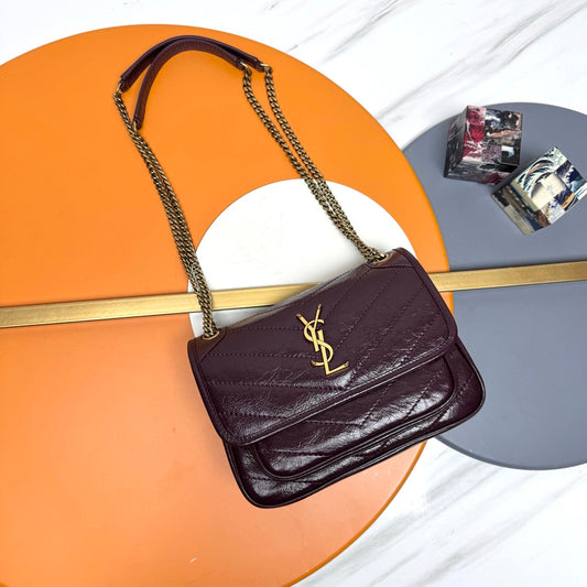 Niki Baby Shoulder Bag 22cm Burgundy Glossy Leather 285490