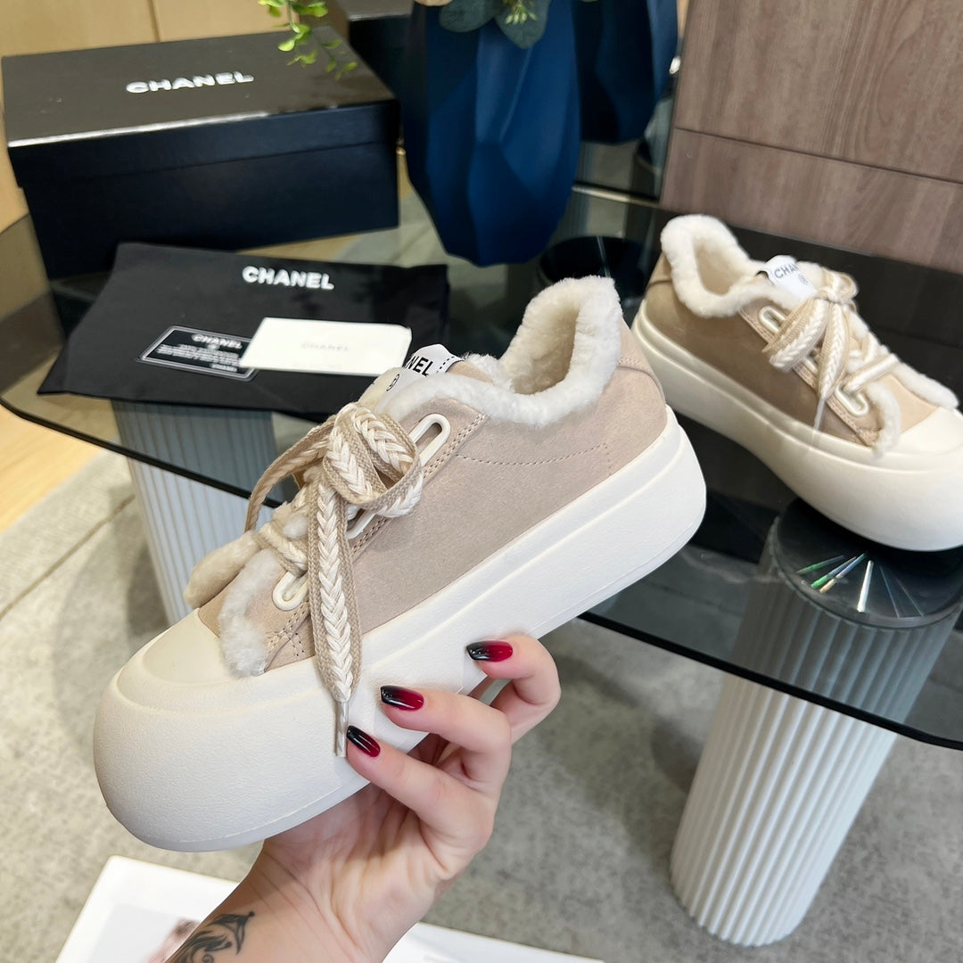 CC Sneaker Thick-Soled Beige Suede Wool Lining Fleece