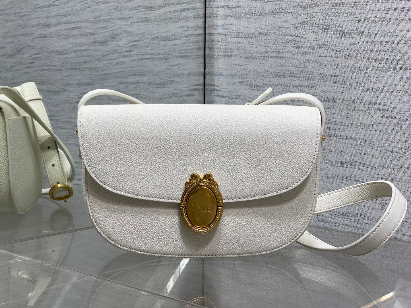 Dior 2026 Médaillon Flap Bag 23cm Grained Calfskin