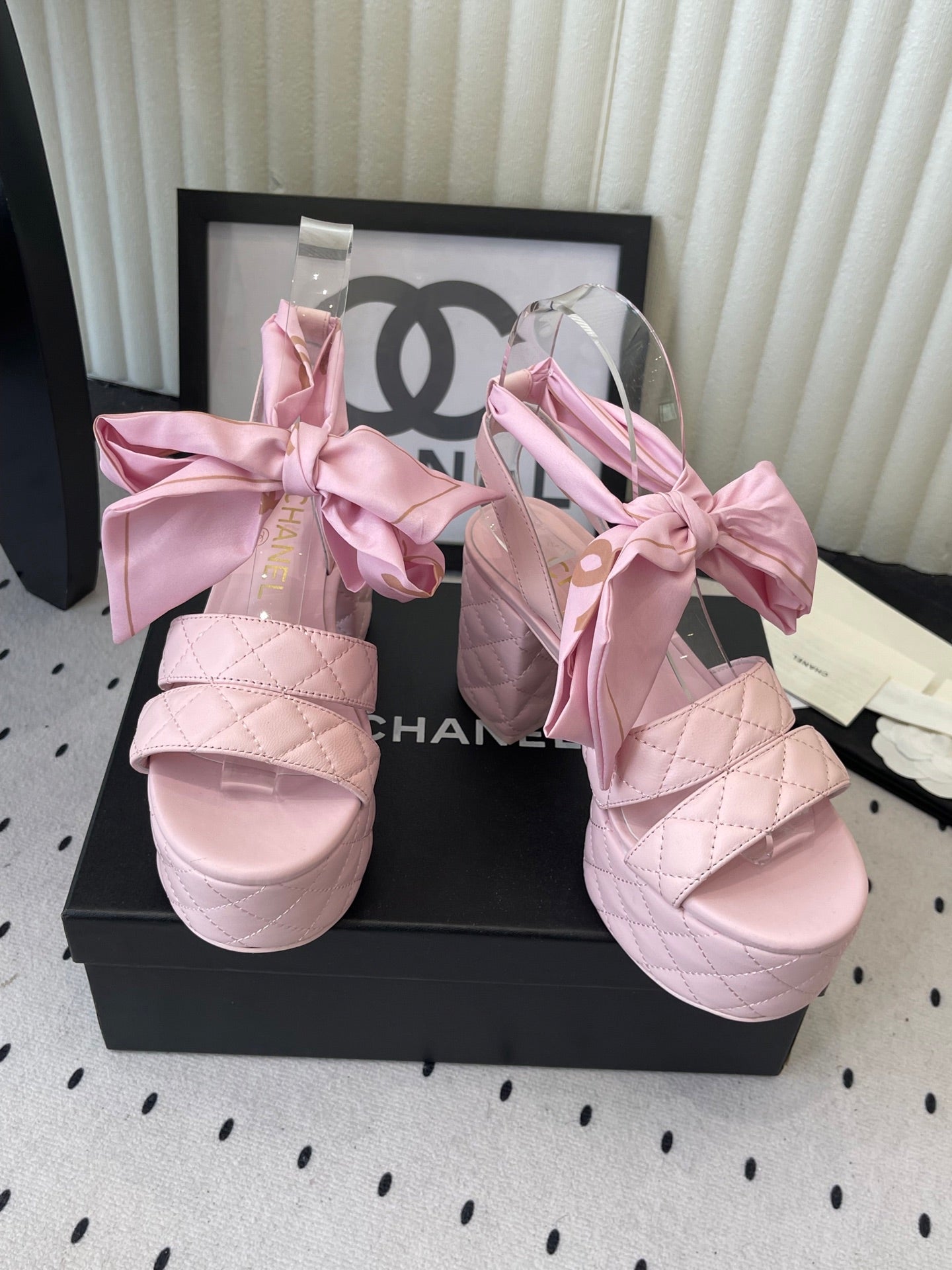 CC 26s Platform Sandals 75 Pink Sheepskin 650086