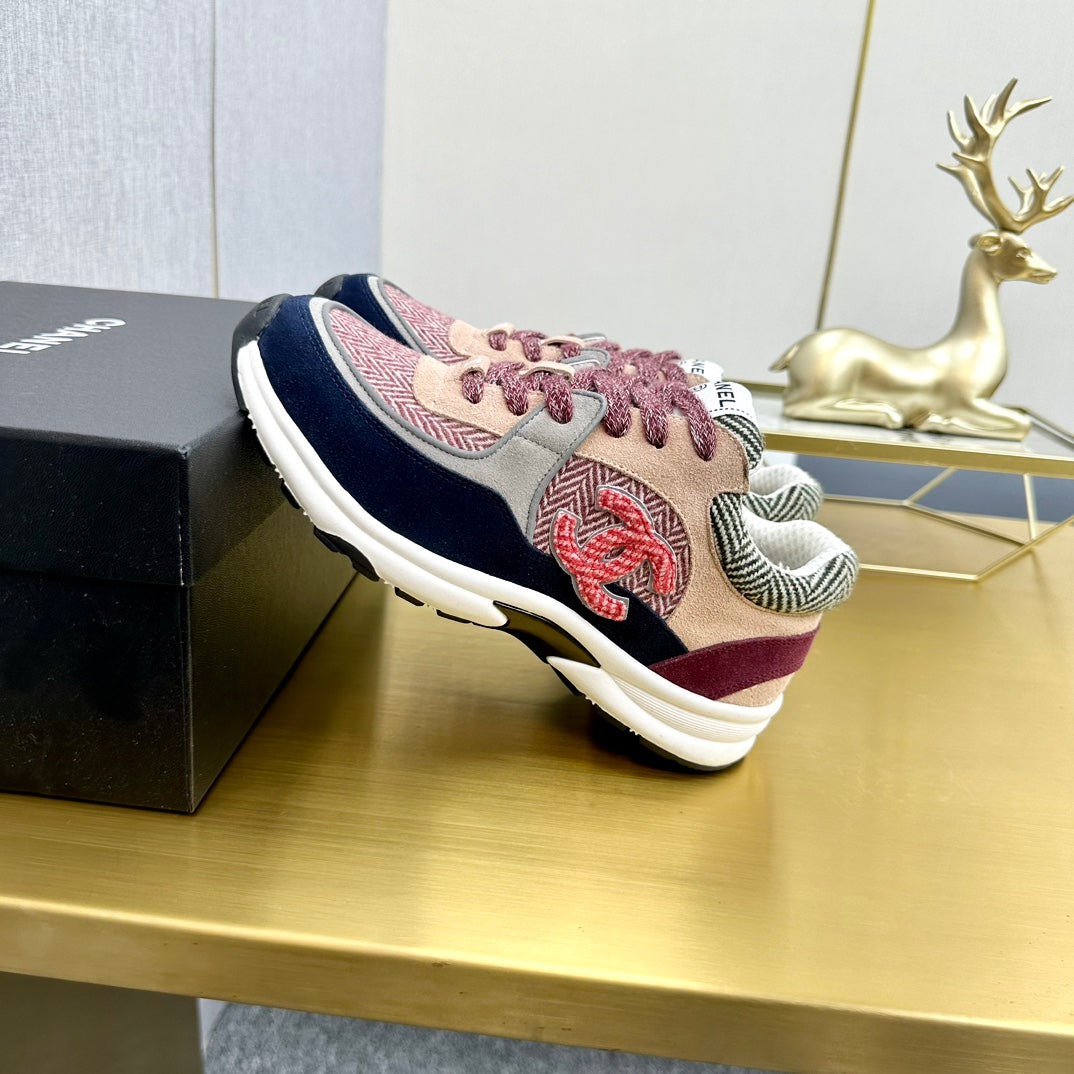 CC 2026 Casual Sneakers Navy Blue Red Suede Canvas 668051