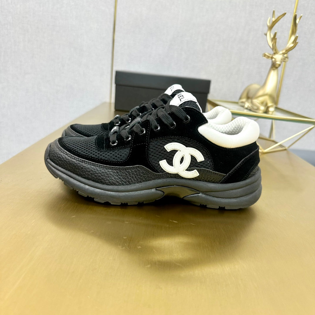 CC 2026 Casual Sneakers Black Suede Cowhide 668067