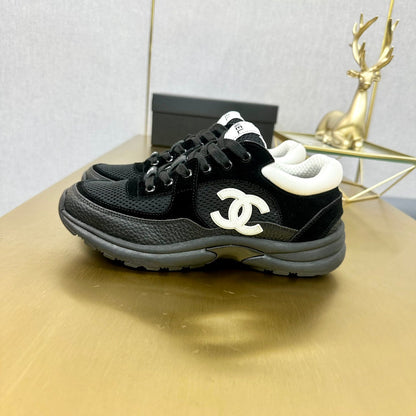 CC 2026 Casual Sneakers Black Suede Cowhide 668067