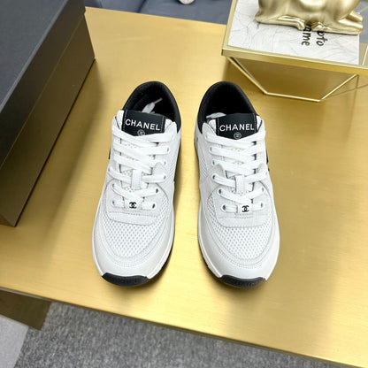 CC 2026 Casual Sneakers White Suede Cowhide 668068