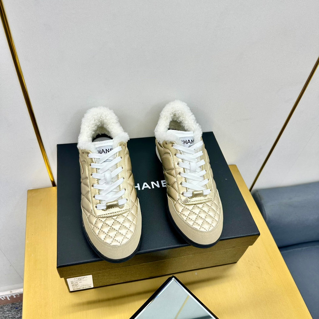 CC Low Sneaker Gold Metalic Wool Cowhide 413859