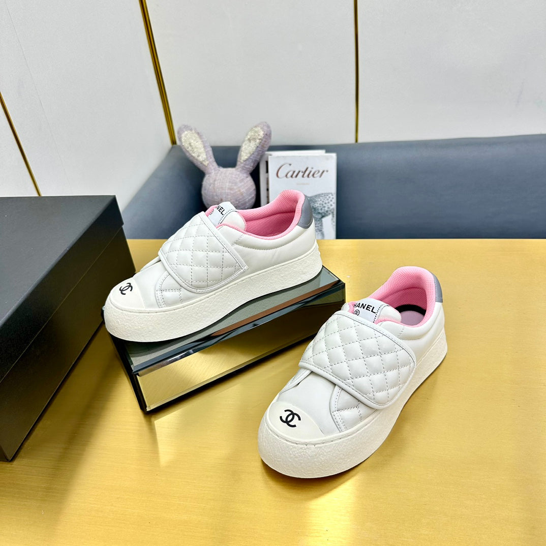 Chanel 2026 Sneakers Sheepskin 832629