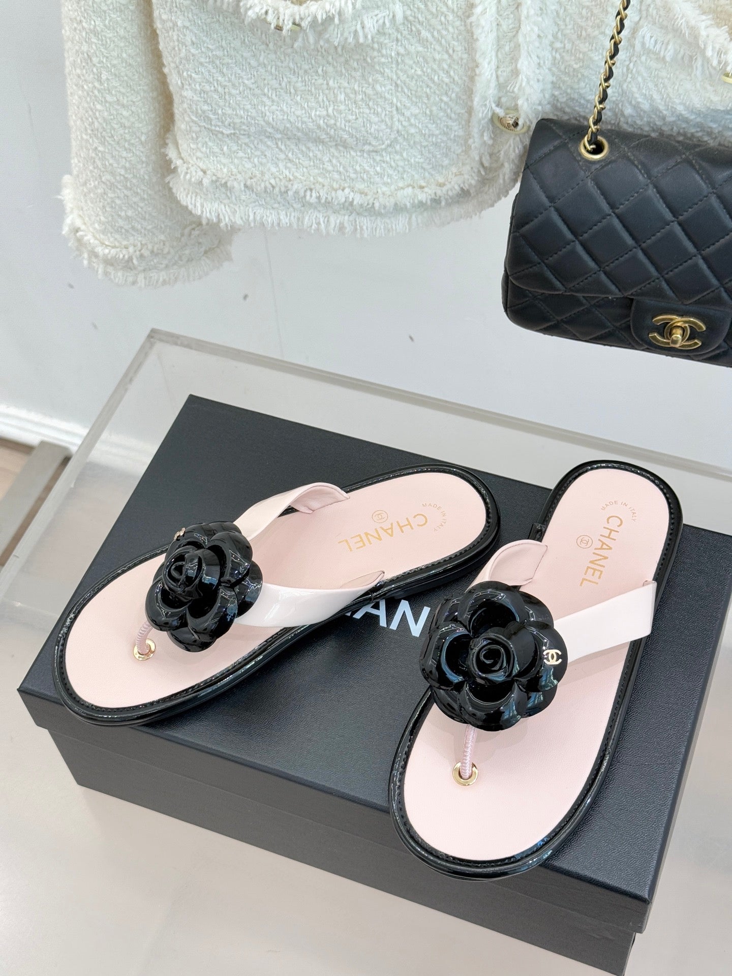 CC 26 Camellia Thong Sandal Pink mix Black Sheepskin 609998