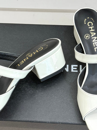 CC 26s High Heeled Sandals 45 White Patent Leather 643029