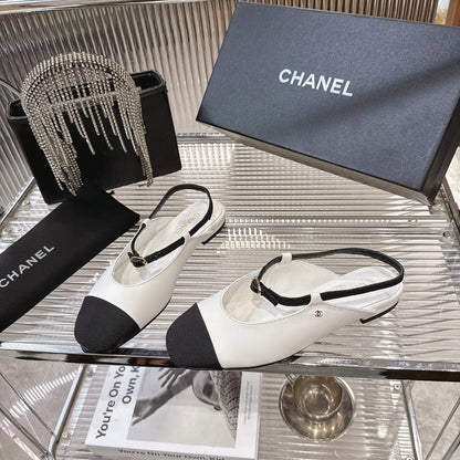 CC 2026 Retro Sandals White Black Sheepskin 668075