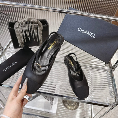 CC 2026 Retro Sandals Black Sheepskin 668076