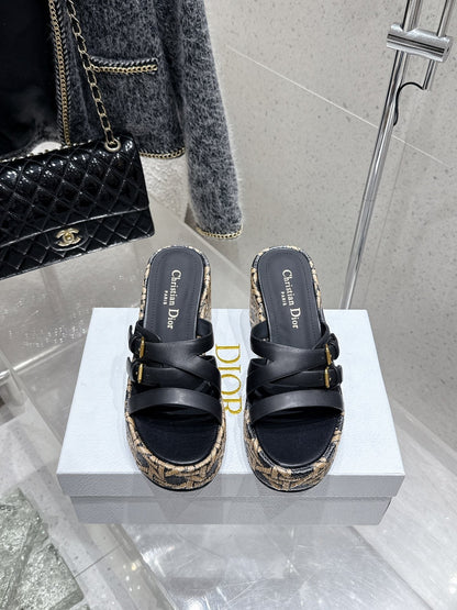 CD 26s Platform Sandal 65 Black Beige Monogram Leather 636351