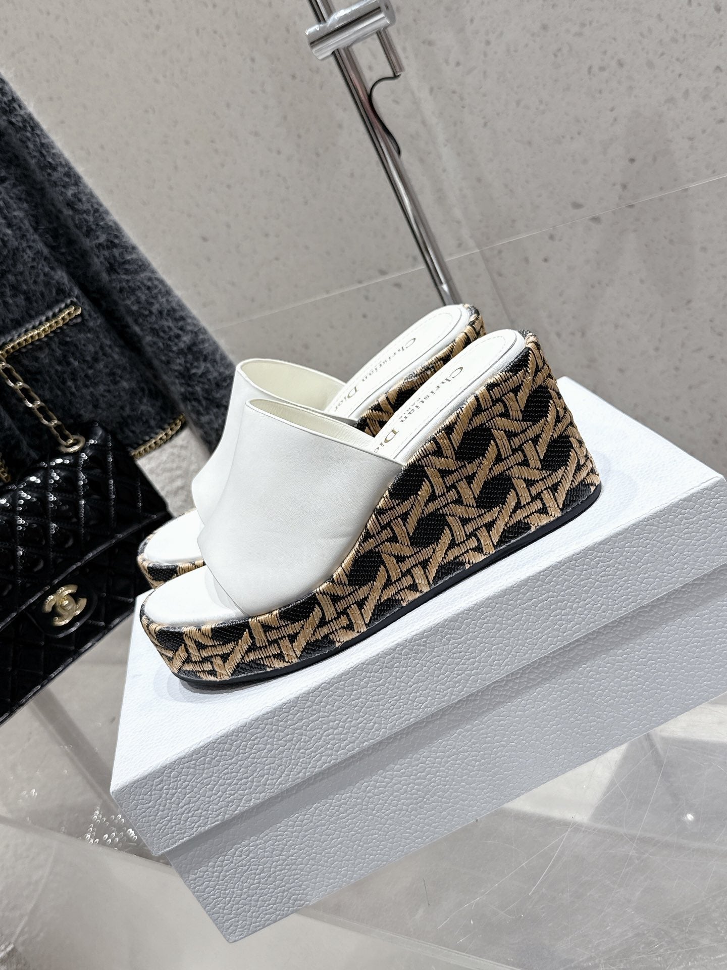 CD 26s Platform Sandal 65 White Black Beige Monogram Leather 636354