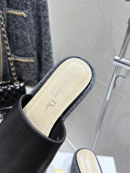 CD 26s Platform Sandal 65 Black Leather 636357