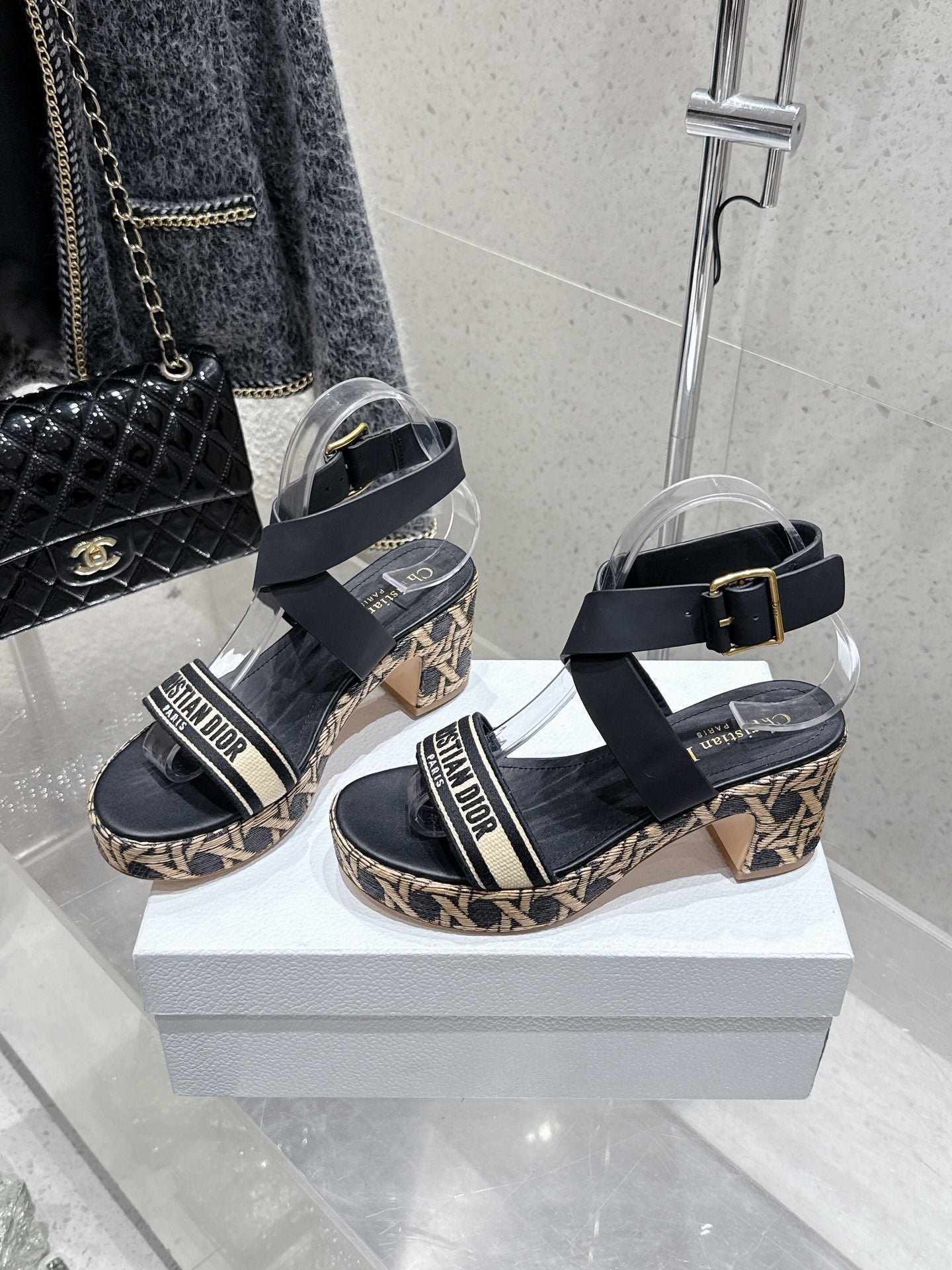 CD 26s Platform Sandal 70 Black Cowhide 636361