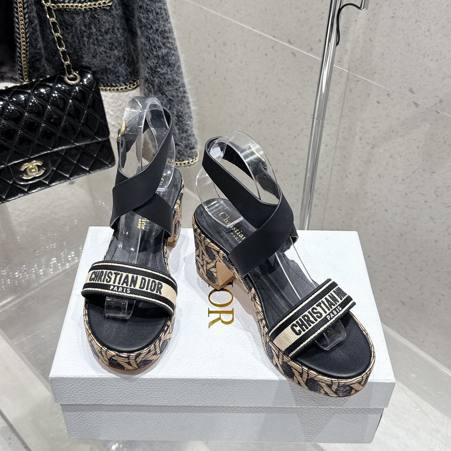 CD 26s Platform Sandal 70 Black Cowhide 636361