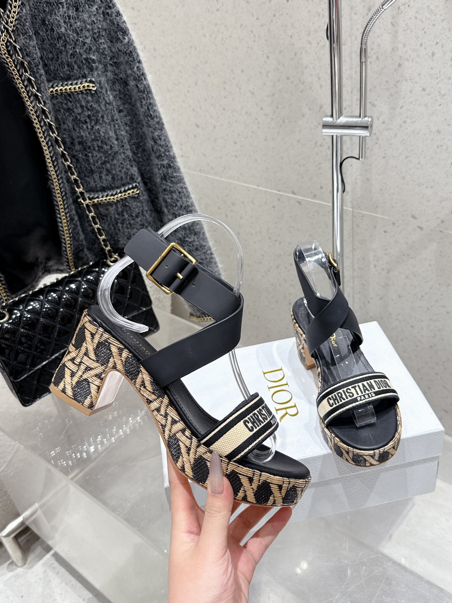 CD 26s Platform Sandal 70 Black Cowhide 636361