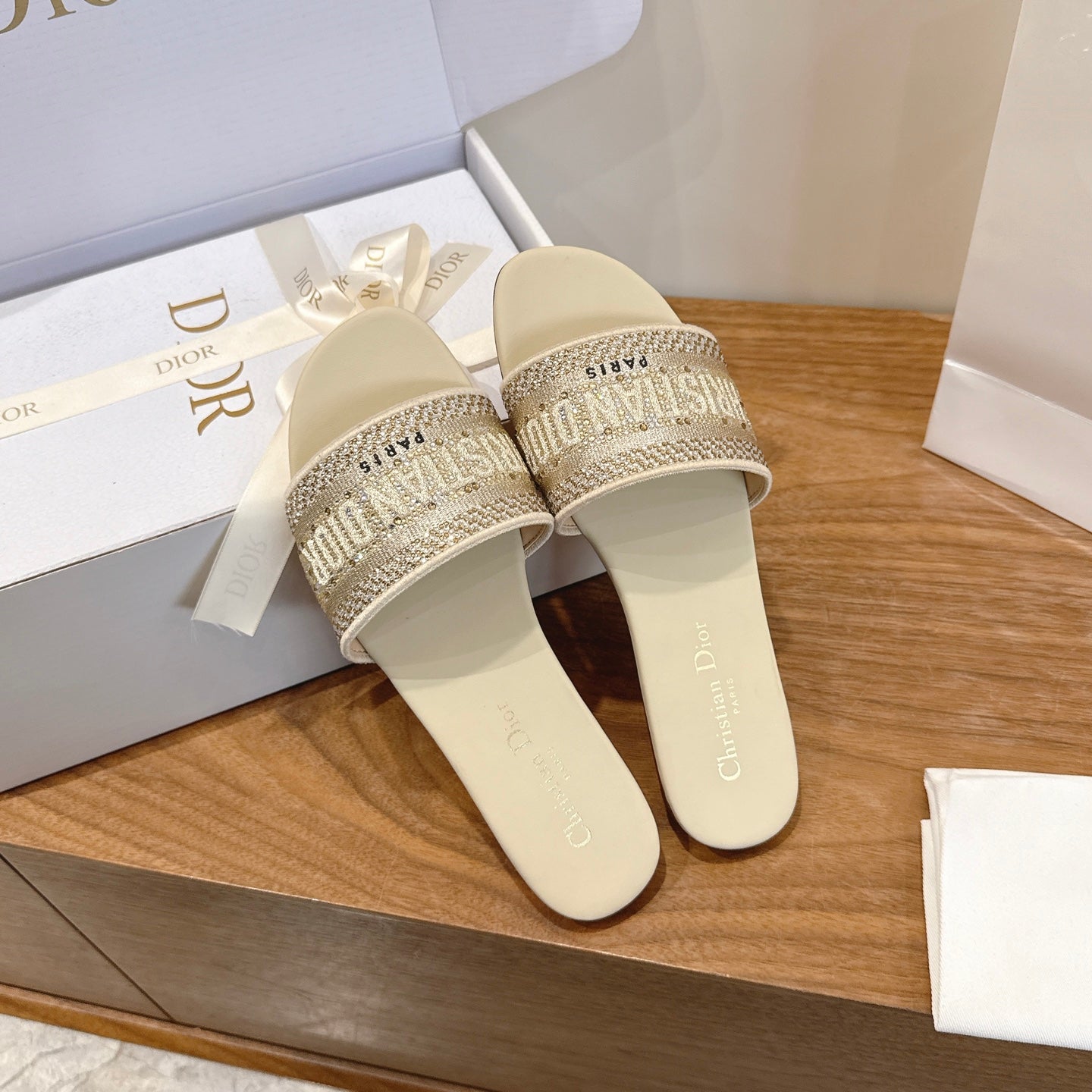 CD 26s Embroidered Sandals Beige Canvas Leather 685603