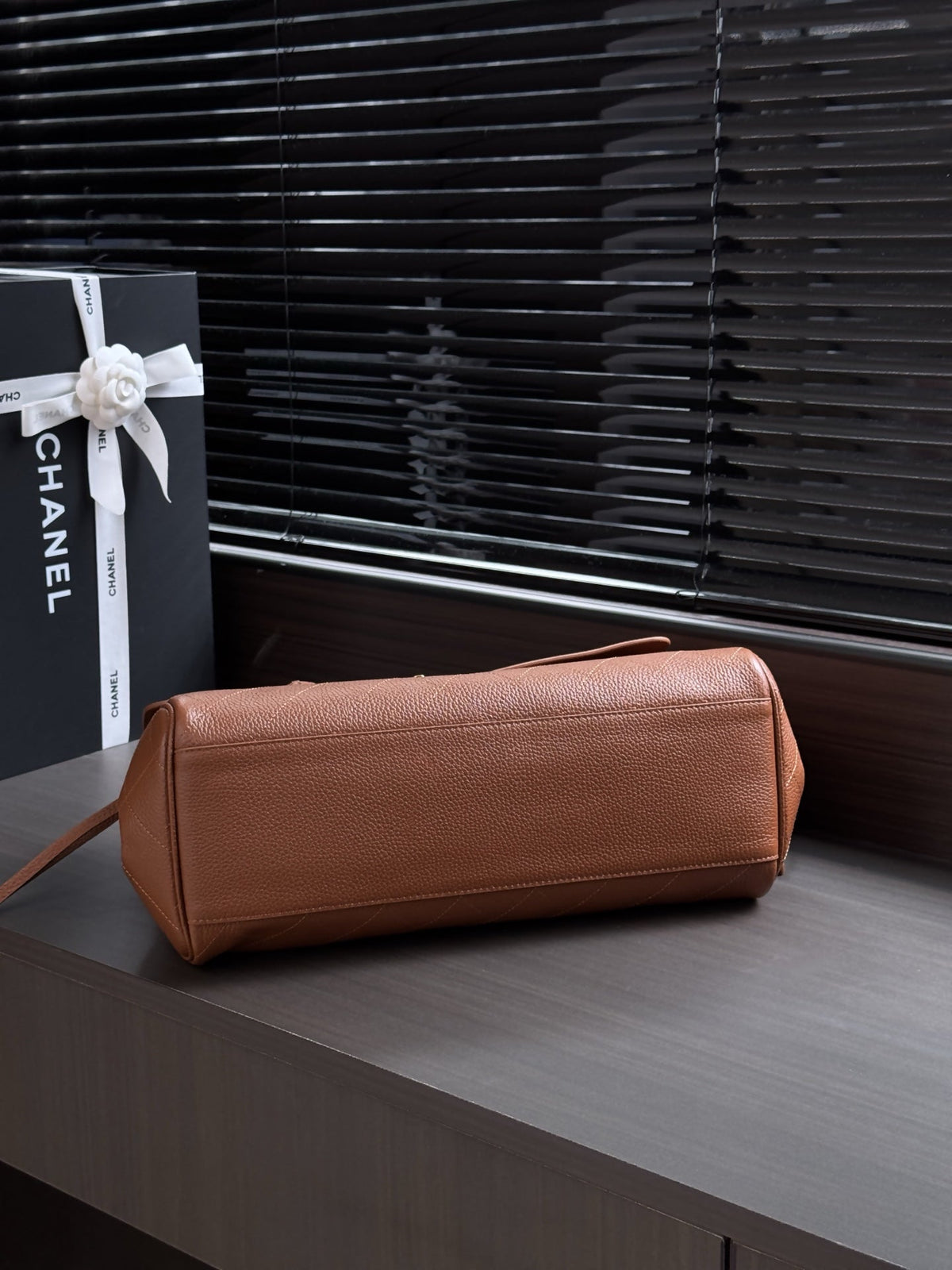 CC 26s Small Shopping Bag Brown Calfskin 143386