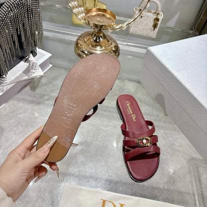 CD 26 Flat Sandals Dark Red Leather 592261