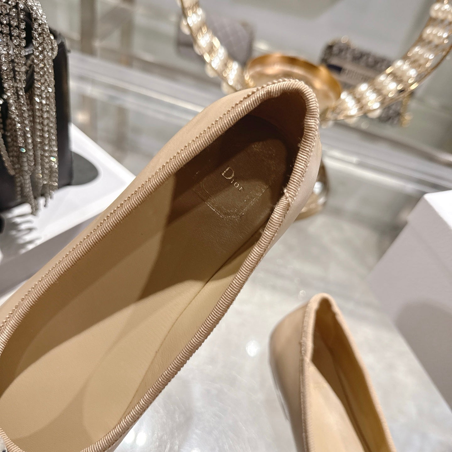 CD 26 Bow Ballet Flat Embroidered Sheepskin