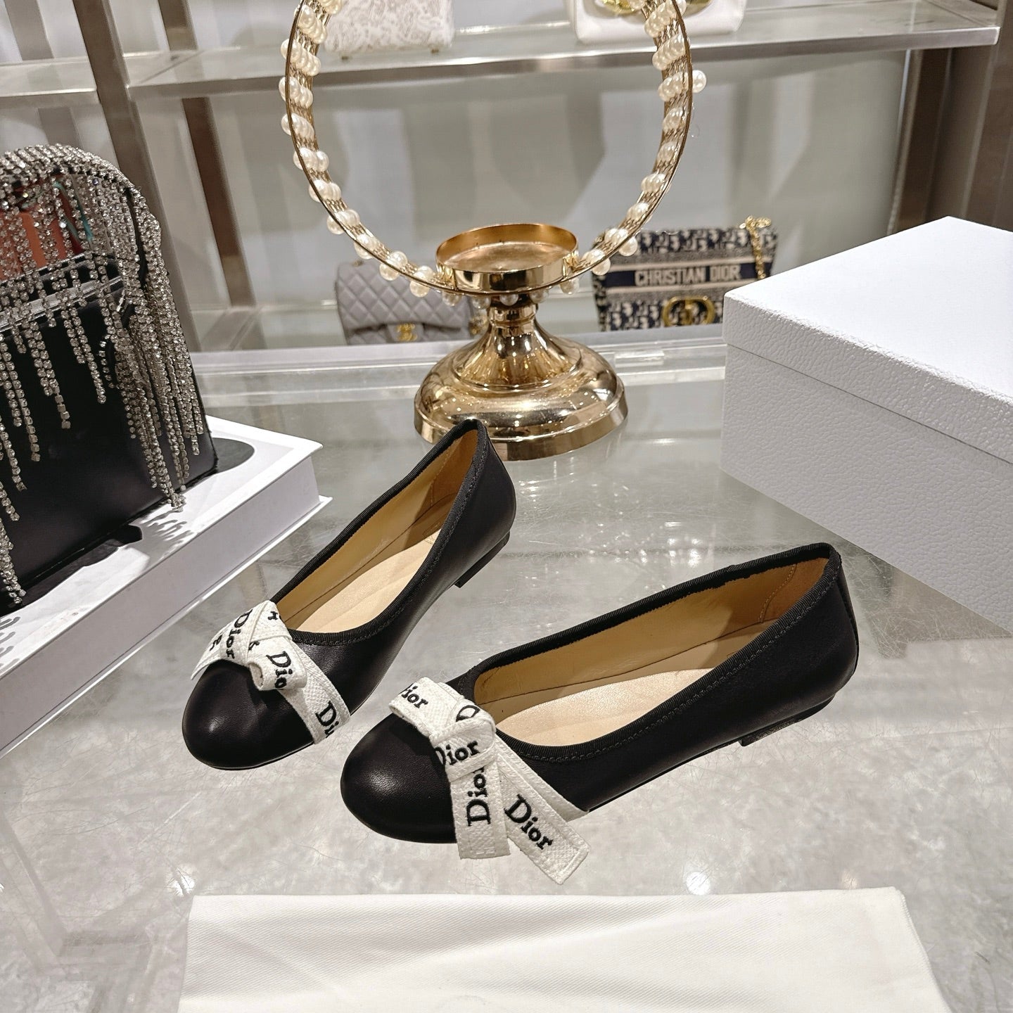 CD 26 Bow Ballet Flat Embroidered Sheepskin