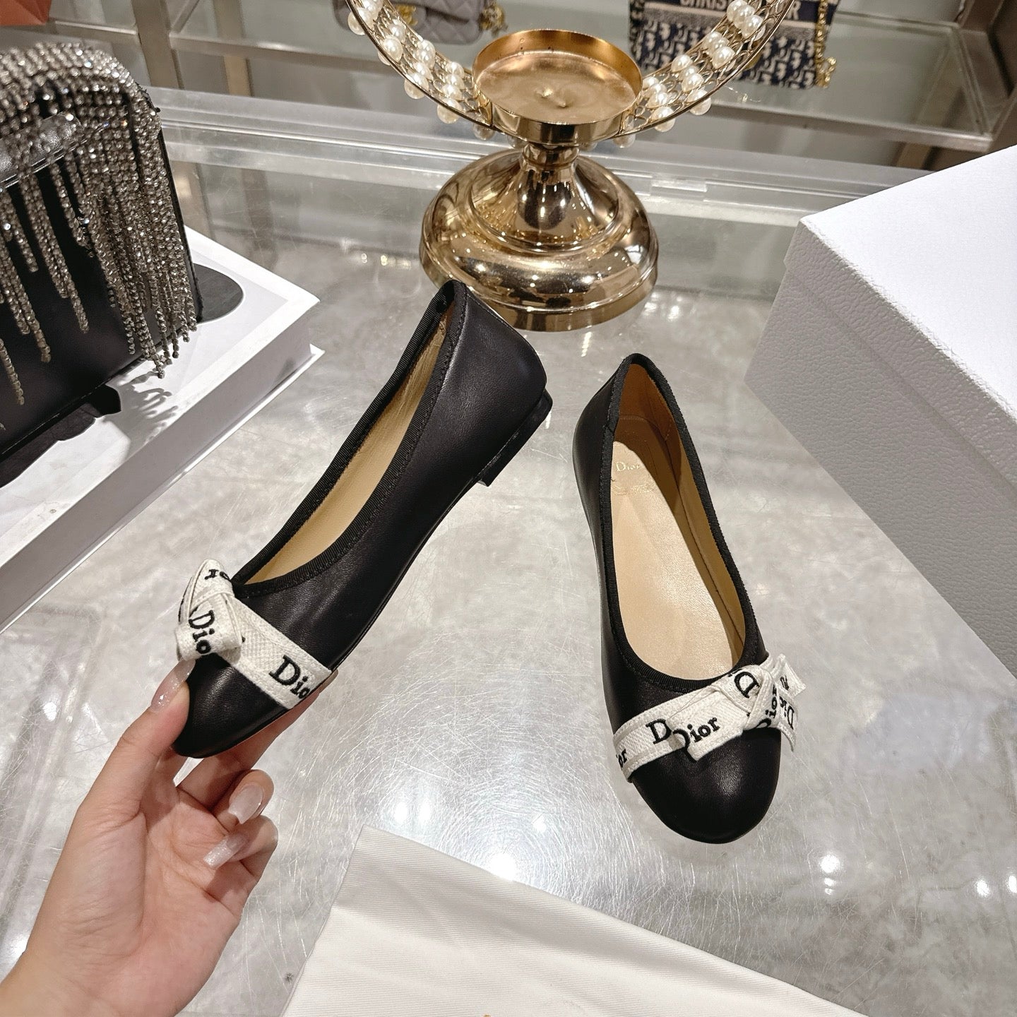 CD 26 Bow Ballet Flat Embroidered Sheepskin