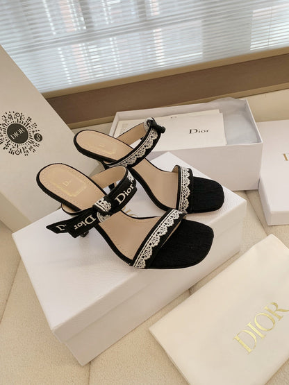 CD 26s High Heel Sandal 100 Black Canvas Sheepskin  664176