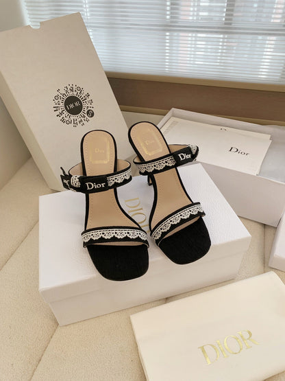 CD 26s High Heel Sandal 100 Black Canvas Sheepskin  664176