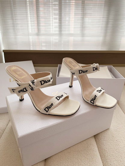 CD 26s High Heel Sandal 100 White Canvas Sheepskin  664181