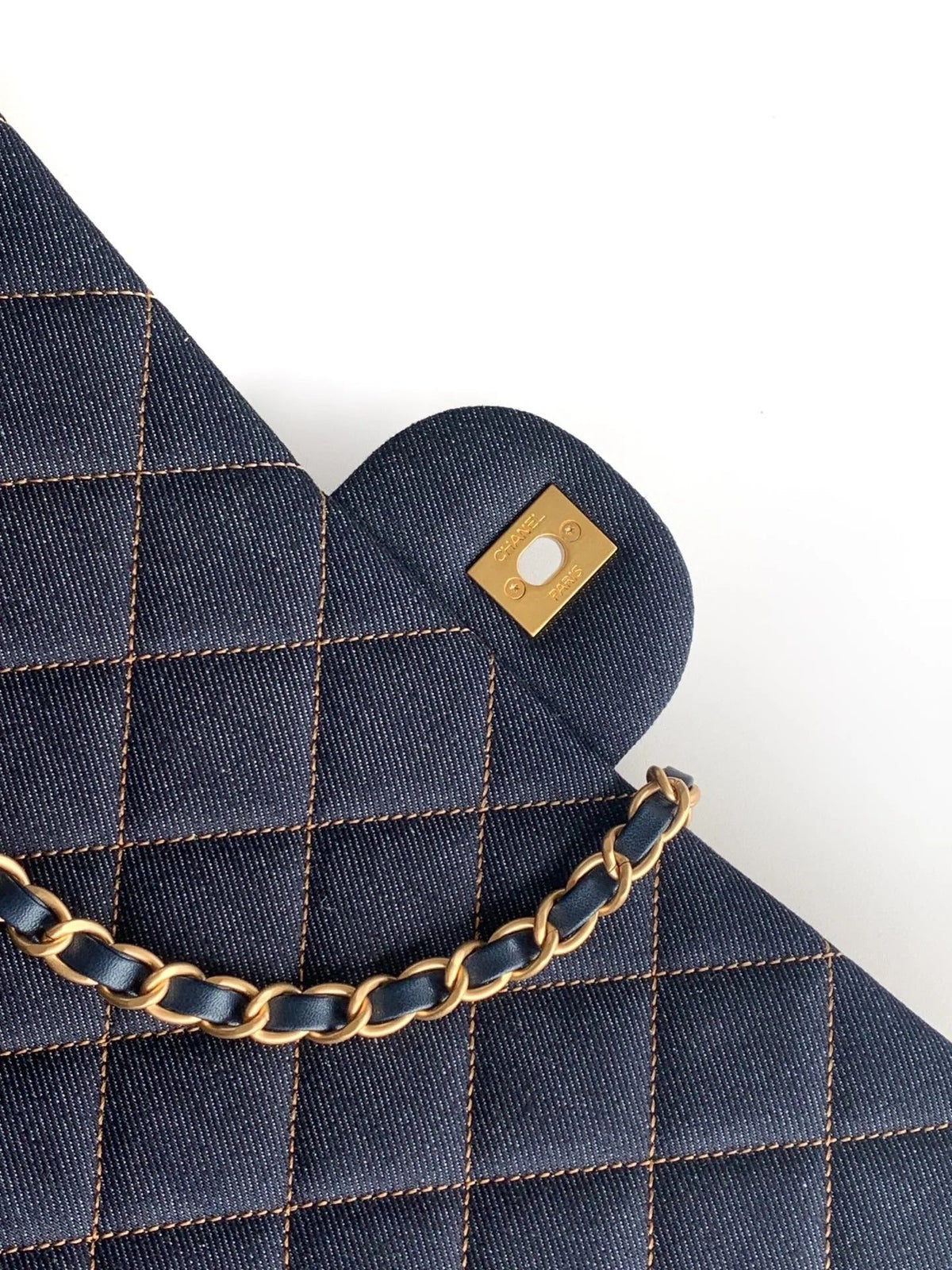 CC  2026 Flap Bag 38.5cm Blue Denim Leather