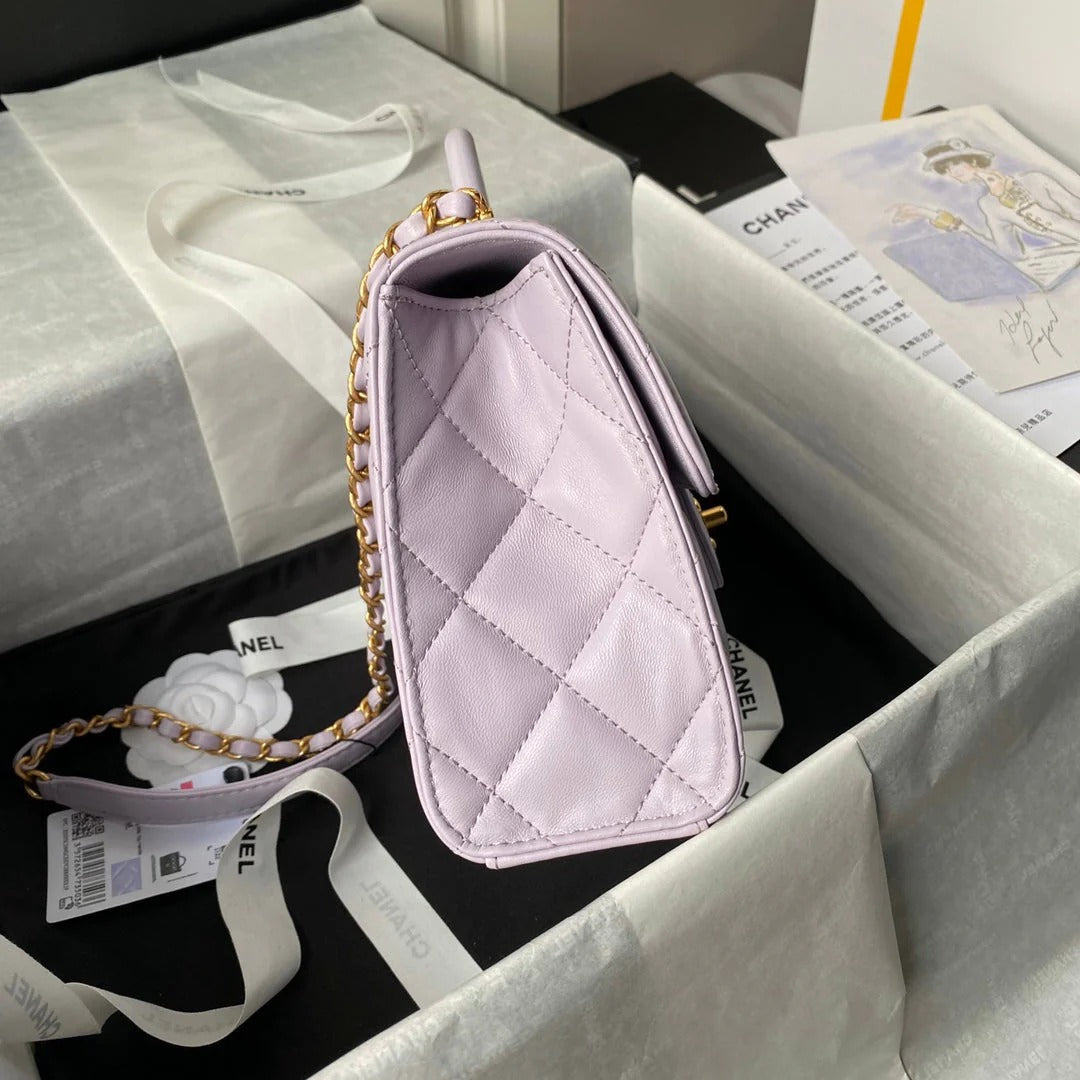 CC  25S FLAP BAG 21 CM IN LIGHT PURPLE LAMBSKIN WITH TOP HANDLE