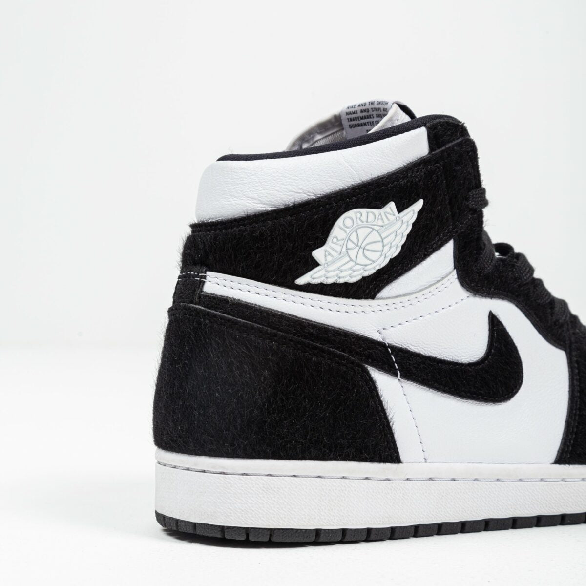 Jordan 1 Retro High OG Twist Sneakers - Cushioned Stride