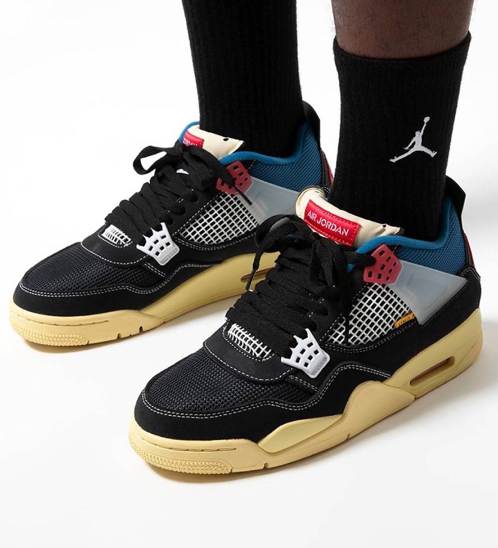 Jordan 4 Retro Union Off Noir Sneakers - Fresh Drop | Sneakerhead Pick