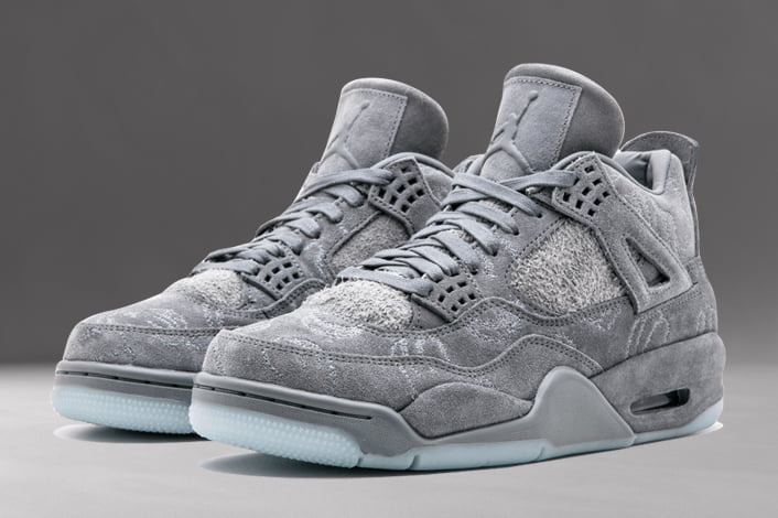 Jordan 4 x KAWS Gray 930155 Sneakers - Archive Edition | Drop of the Season