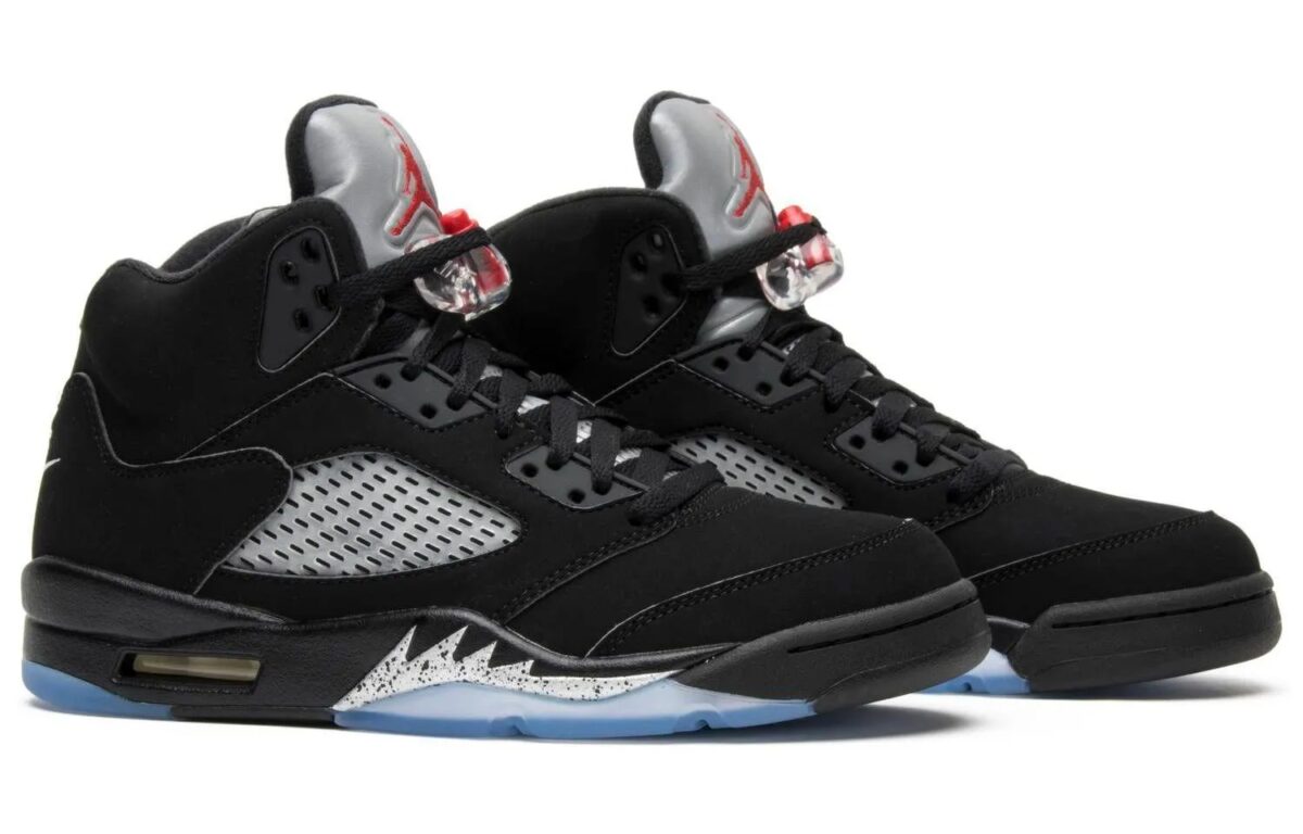 Jordan 5 Retro Black Metallic Sneakers - Streetwear Essential
